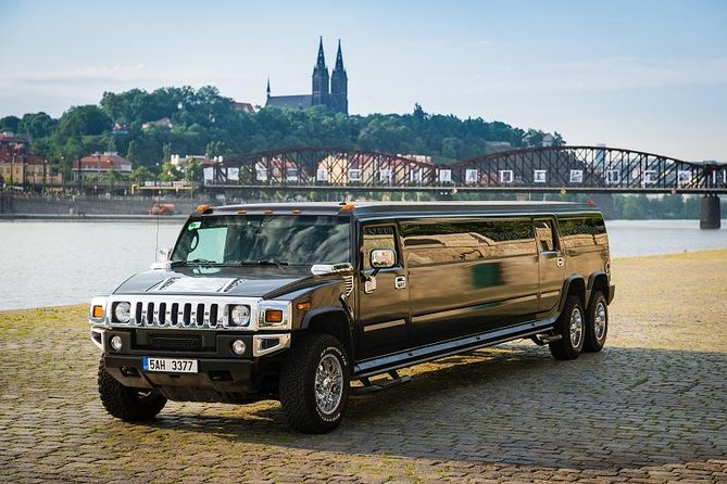 1 Hour Prague Party Hummer Limousine Ride - What the Hummer limousine adds