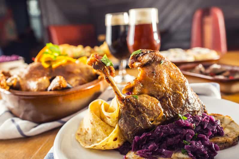 1000 years of history! Evening walking foodie tour - Coffee, dessert, and Prague ice cream