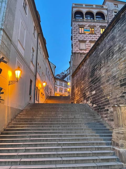 1000 years of history! Evening walking foodie tour - Group size, weather, and walking comfort