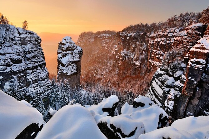 2 Countries Bohemian and Saxon Switzerland tour from Prague - Following the Elbe into Hřensko