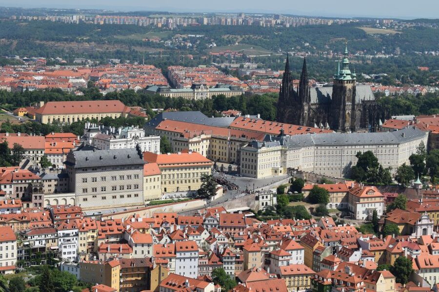 3-Hour Prague Castle & Interiors Tour - Meeting Near Old Town Square