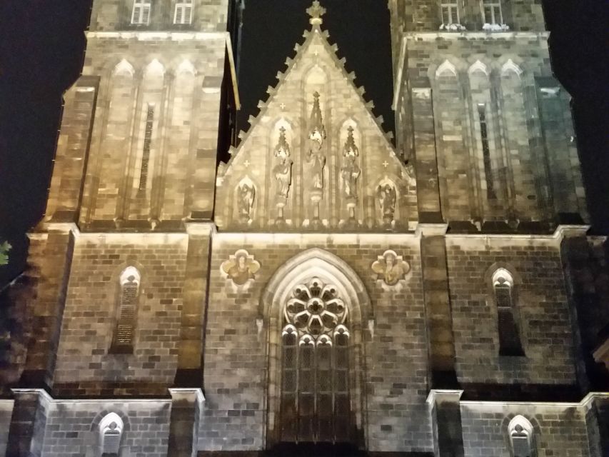 3-Hour Prague Castle & Interiors Tour - Who Will Enjoy This Castle Tour?