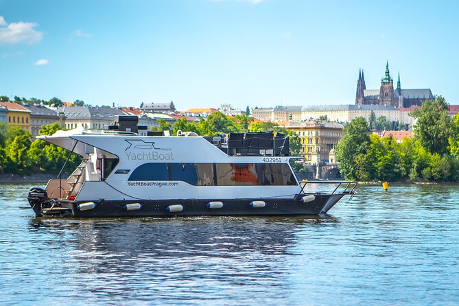3 Hours Prague Private Boat Cruise Beer or Prosecco Unlimited - Náplavka to the Dancing House