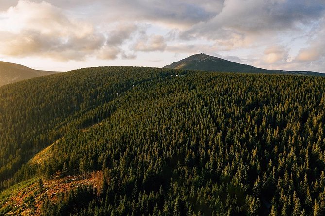 Adventure Trip to highest Czech Mountain: Enjoy hiking tour - Pec pod Sněžou is more than a parking point