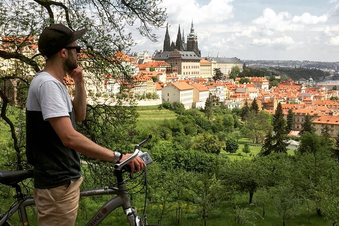 All Inclusive Ebike Tour Of Prague - The long food break near Štefánikův most