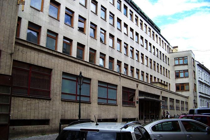 Back to Communism Walking Tour - Starting at Na Příkopě 864/28