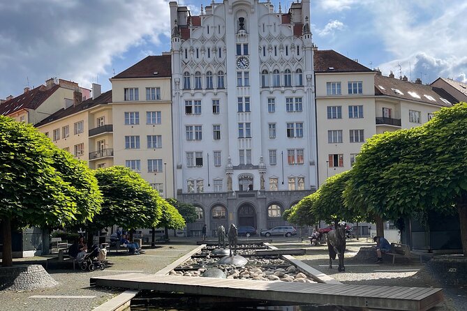 Beer. Czech Food. History. - Public transport is part of the lesson