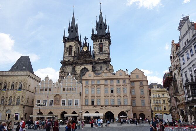 Best of Prague - City walking tour with Czech Cuisine Lunch - Prague Castle, the seat of Czech power