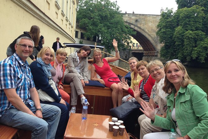 Best of Prague Private Tour with PERSONAL PRAGUE GUIDE - Prague Castle: a grand opening above the city
