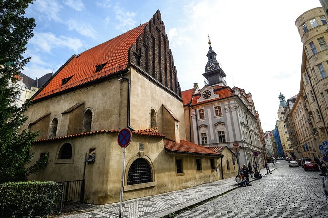 Best of Prague Private Walking Tour (Left and Right Riverbank) - Crossing Charles Bridge with the Crowds