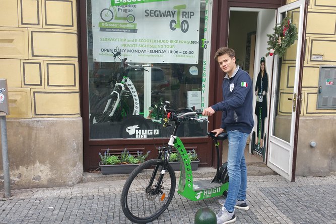 Best Prague Viewpoints: Guided E-Scooter Tour - Old Town, Lesser Town, and the first views