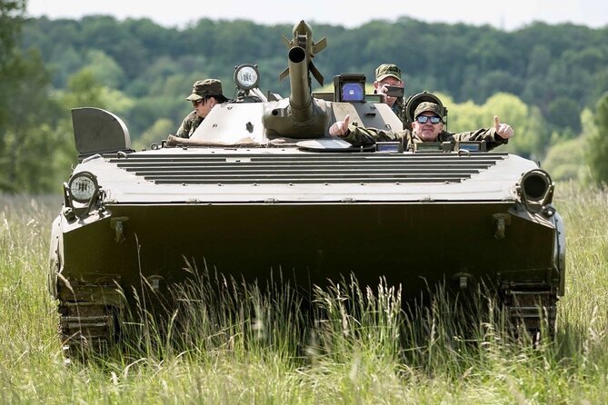 BMP tank driving experience Prague - Registration, military clothing, and the first instructions