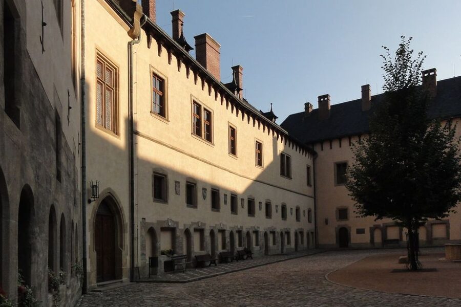 Bone Church and Kutna Hora Private Tour from Prague - Key points at a glance