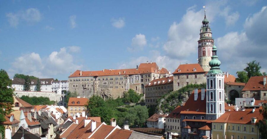 Český Krumlov: 2 Hour Private Walking Tour with Guide - Why a guide helps in Český Krumlov