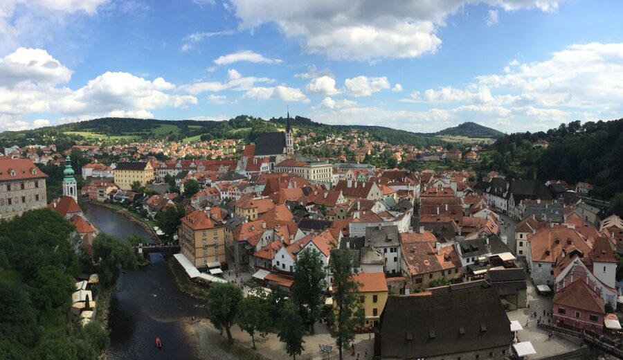Český Krumlov: 2 Hour Private Walking Tour with Guide - High terraces and views across the town