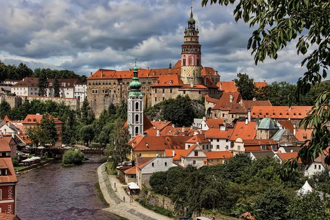 Cesky Krumlov Full day tour from Prague and back - Lunch, local recommendations, and the time problem