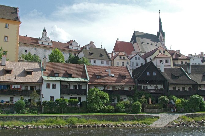 Cesky Krumlov Old Town Private Walking Tour - Pace, weather, and walking comfort