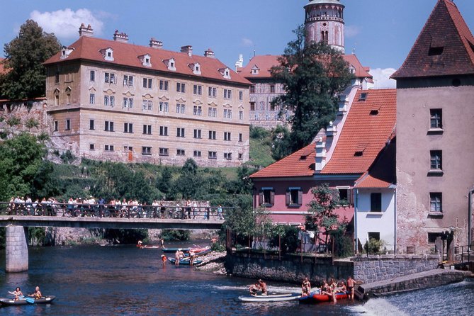 Cesky Krumlov One Day Trip from Prague by bus - The bus ride through South Bohemia