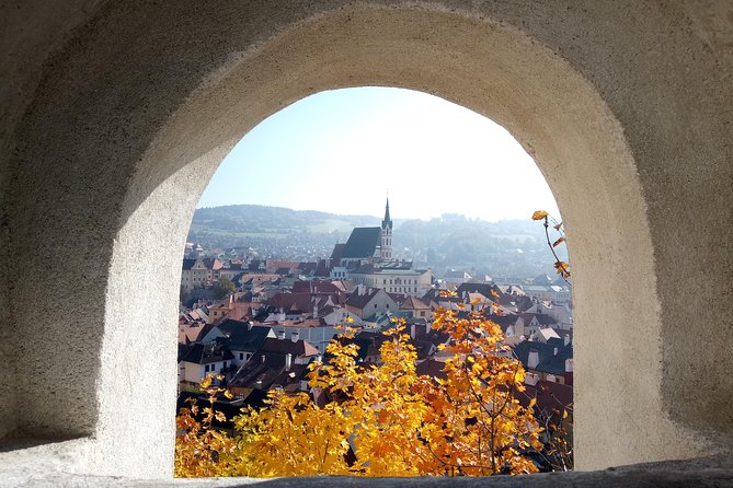 Cesky Krumlov Private day trip from Prague with Lunch and Castle admission - Choosing the best return stop