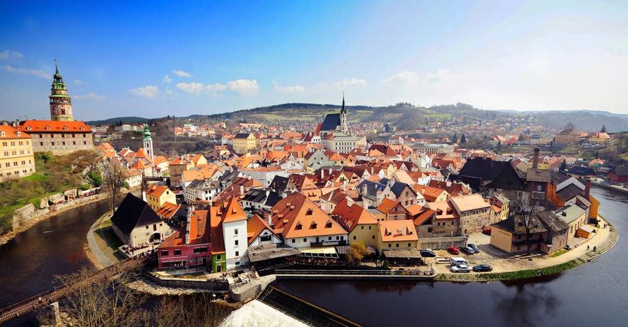Český Krumlov - with entrance to the castle - Why Český Krumlov Makes A Worthwhile Day Trip