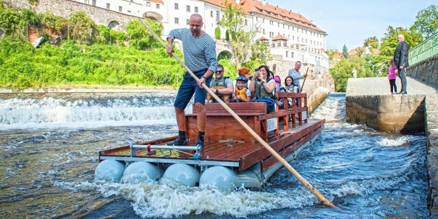 Český Krumlov: Wooden Raft River Cruise - Key points at a glance