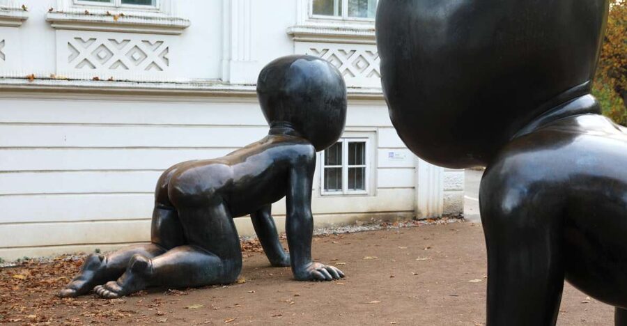 Contemporary art tour in Prague: the works of David Černý - Malá Strana: Art Beside Prague’s Older Streets