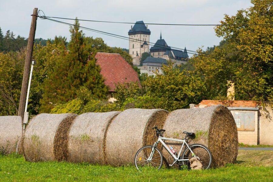 Countryside Bike Tour From Prague To Karlstejn Castle - Leaving Prague beside the Vltava