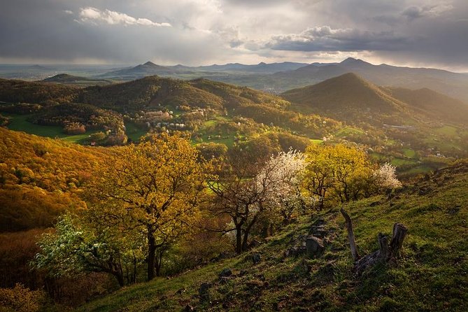 Czech garnet panning, scenic drive, farm & cheese, lunch & beer - Key Points To Know Before You Go