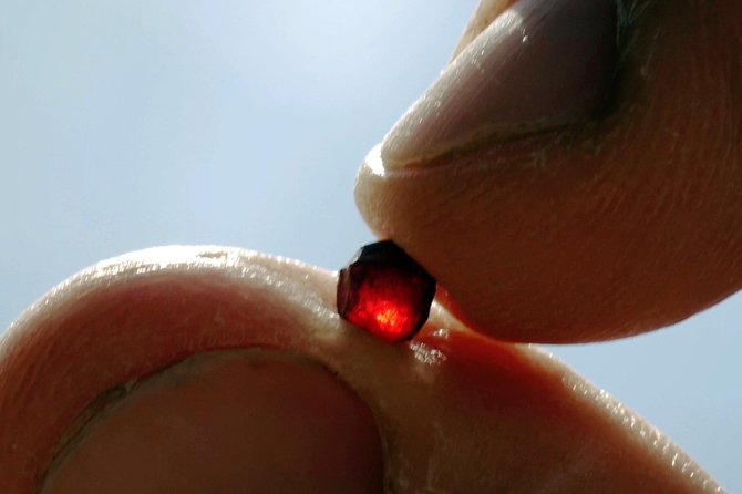 Czech garnet panning, scenic drive, farm & cheese, lunch & beer - Panning For Deep-Red Bohemian Garnets