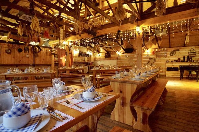 Czech Traditional Folklore Show including Dinner and Transport - The 7 p.m. hotel pickup