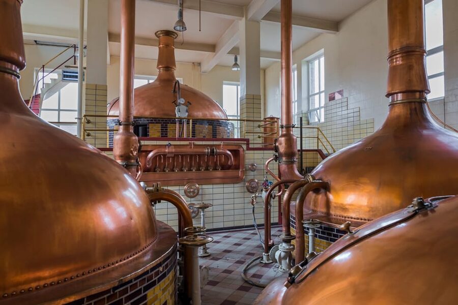 Day trip to Pilsner Urquell brewery and Bohemian glassworks - A two-course Czech lunch at a Pilsner restaurant