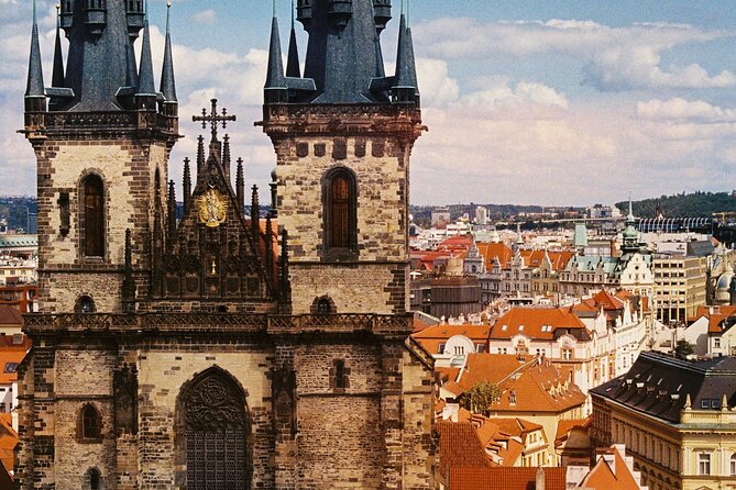 Discover the Best of Prague: Private Tour incl Best beer tasting - Old Town and Prague’s oldest square
