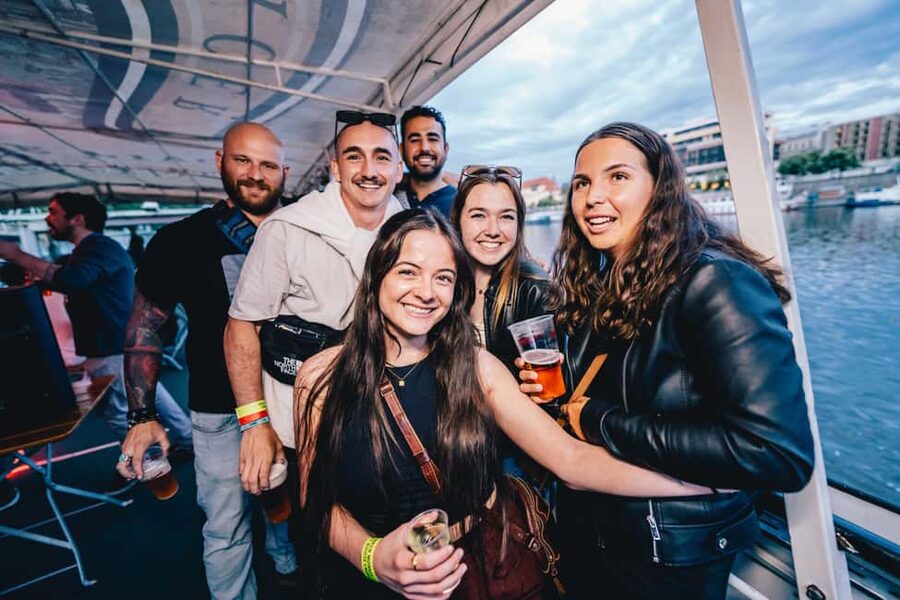 Drunken Monkey Prague Boat Party Open Bar to Duplex Club - Practical tips for a smoother night
