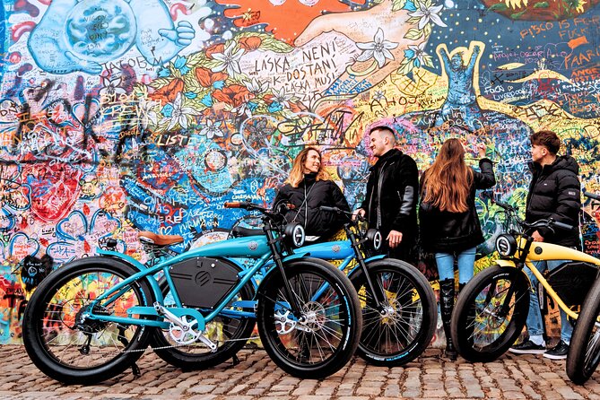E-BIKE TOUR: 10 Must-See Landmarks & Viewpoints in Prague 1-8per. - Rudolfinum, Jewish Town, and the Old Town center