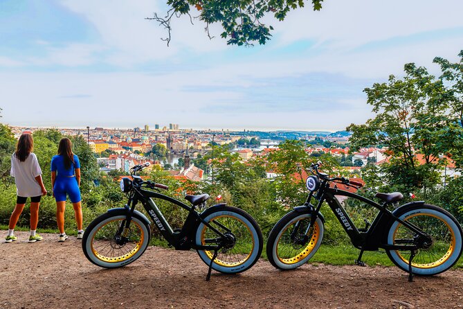 Ebike Sunset tour of Prague - What the Bikes Feel Like on the Road