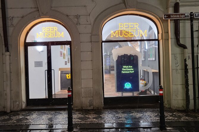 Enjoy 3 beers in Czech Beer Museum - Making a personalized bottle