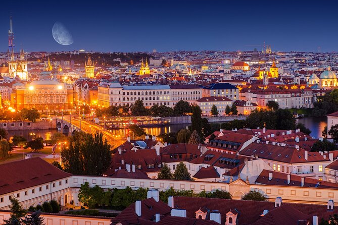 Evening View Walk in Prague - Timing matters more than the title suggests