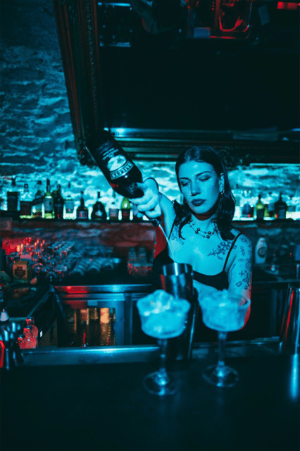 Friday Night Live Music in Old Town at Le Valmont - Atmosphere, bartenders, and the real value