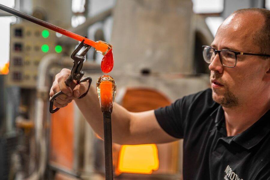 From Prague: Bohemian Glass Crystal Private Tour with Lunch - Why northern Bohemia is the right place for this tour