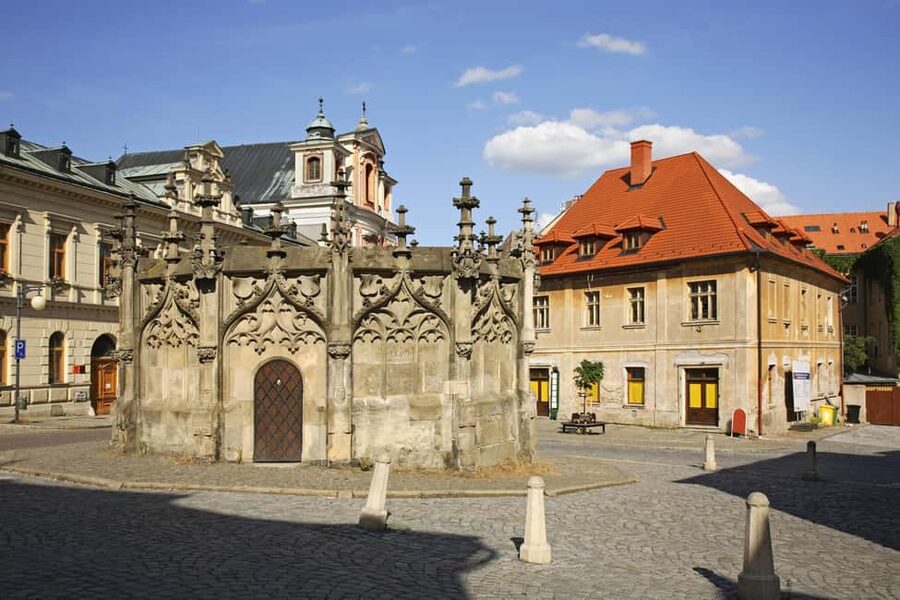 From Prague: Day Trip to Kutna Hora with Czech Lunch - Why Kutná Hora makes a worthwhile day from Prague