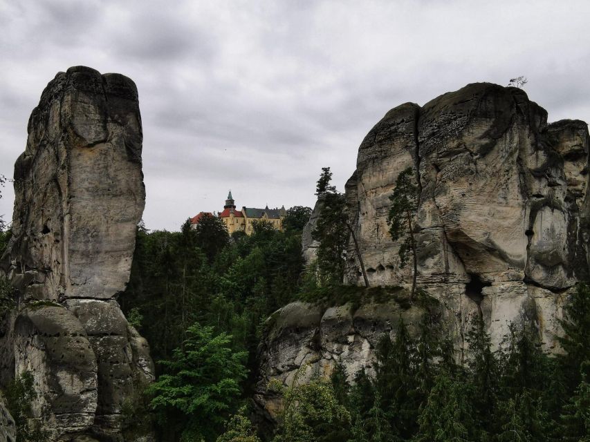 From Prague: Full-Day Bohemian Paradise Guided Hiking Trip - Through Hruboskalsko Rock City