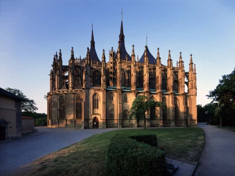 From Prague: Half-Day Coach Tour to Kutná Hora - Why Kutná Hora makes a good escape from Prague