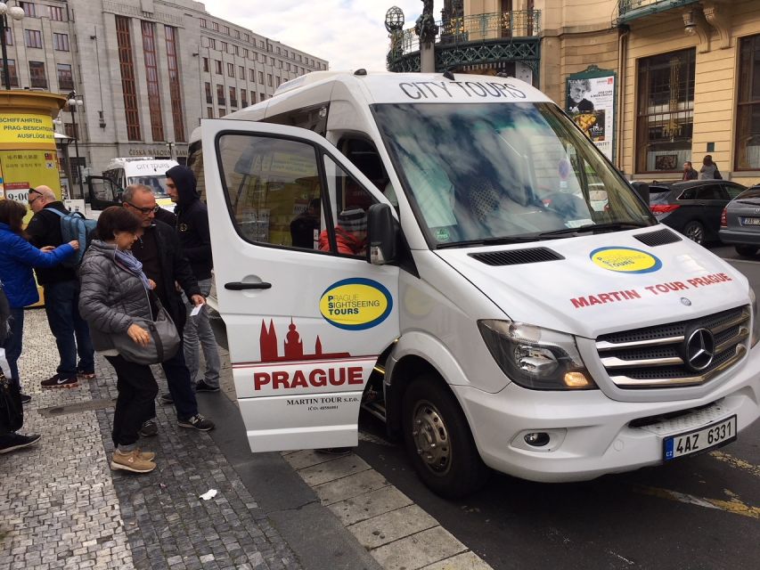 From Prague: Karlovy Vary Full-Day Tour - The Moser glass connection and workshop