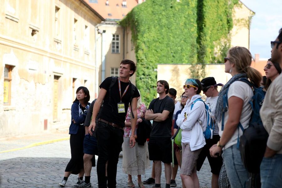 From Prague: Kutna Hora and Bone Chapel Tour - Meeting in Prague and choosing your transport