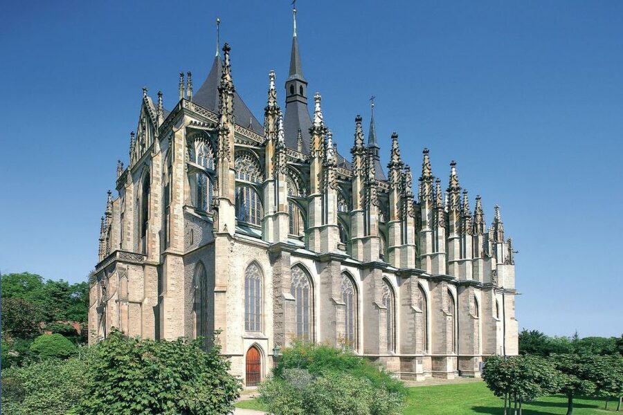 From Prague: Kutná Hora, St.Barbara’s Church, Sedlec Ossuary - Key points at a glance