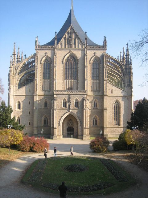 From Prague: Kutna Hora Walking Tour & St. Barbara Cathedral - How the Five Hours Feel on the Ground