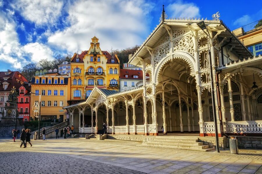 From Prague: Private Karlovy Vary & Crystal Factory Tour - Key points to know before you book