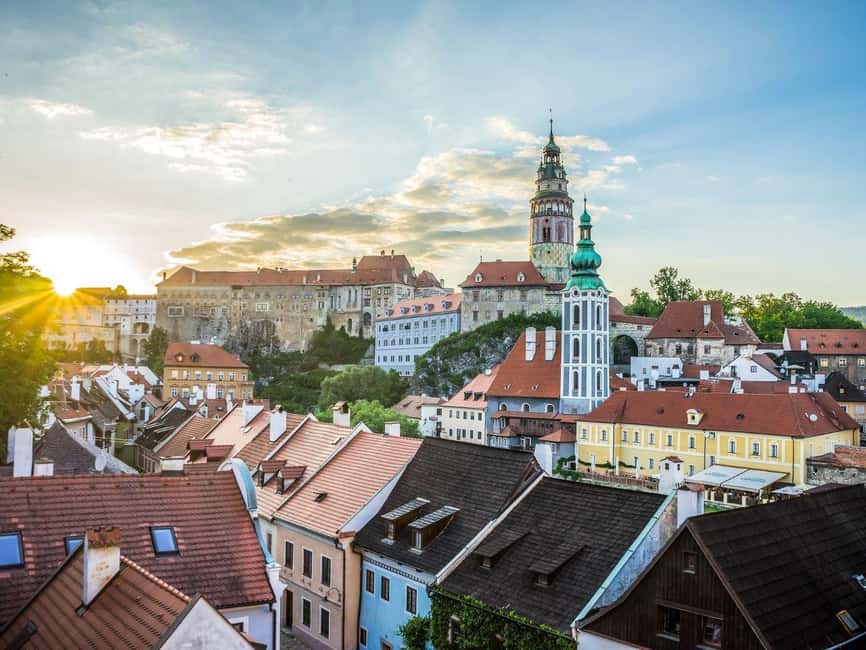 From Prague to the fabulous Cesky Krumlov:fullday experience - Quick Take: What Matters Most