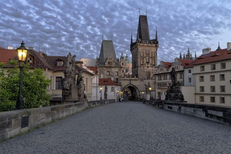 From Vienna: Full-Day Trip to Prague - Is Prague practical as a day trip from Vienna?