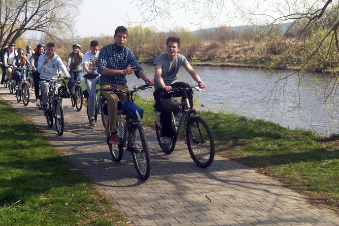 Full-Day Countryside Bike Tour to Karlstejn Castle (small group) - Starting at Praha Bike at 9:30 am